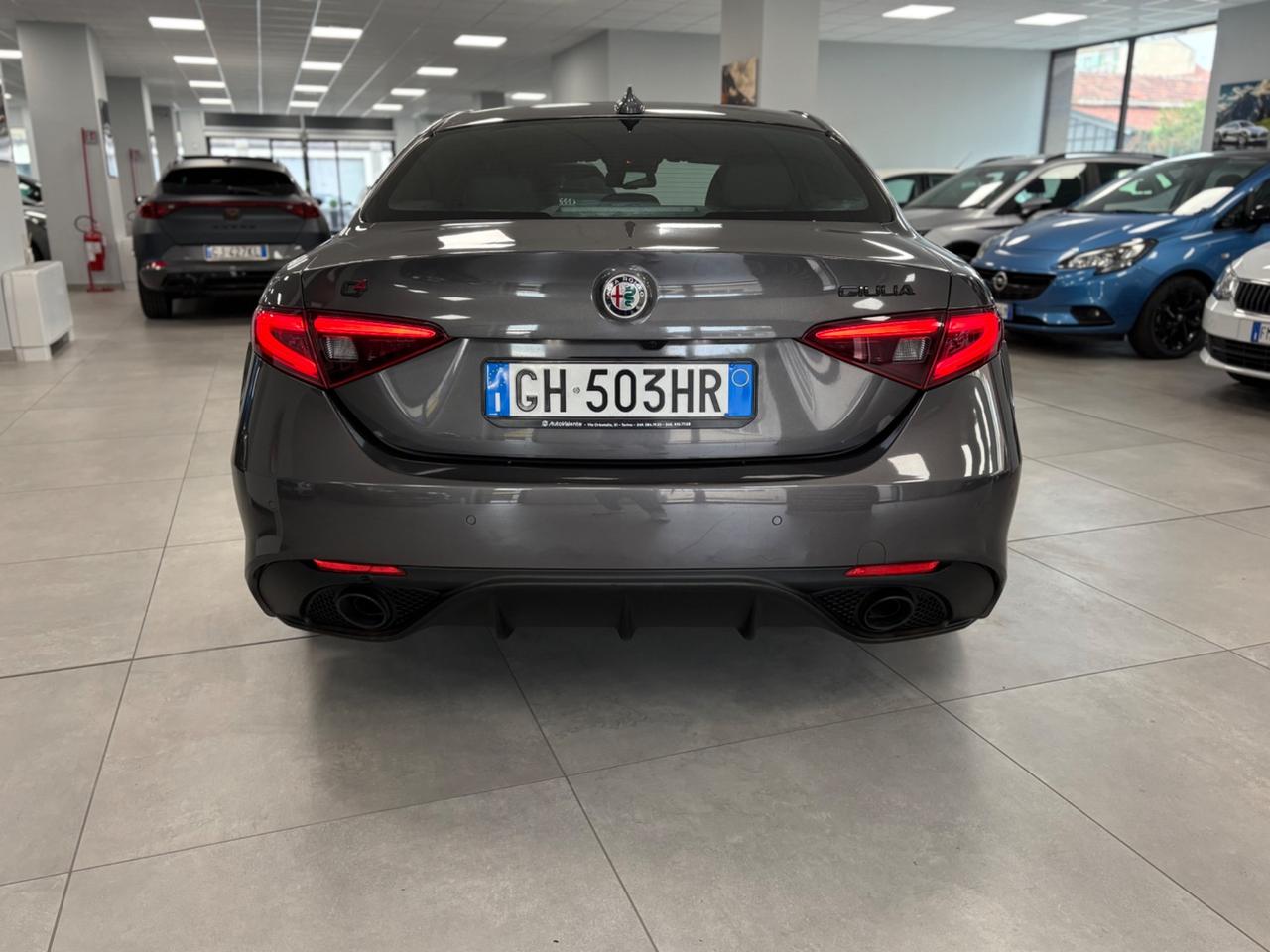 Alfa Romeo Giulia 2.0 280CV AWD Q4 VELOCE