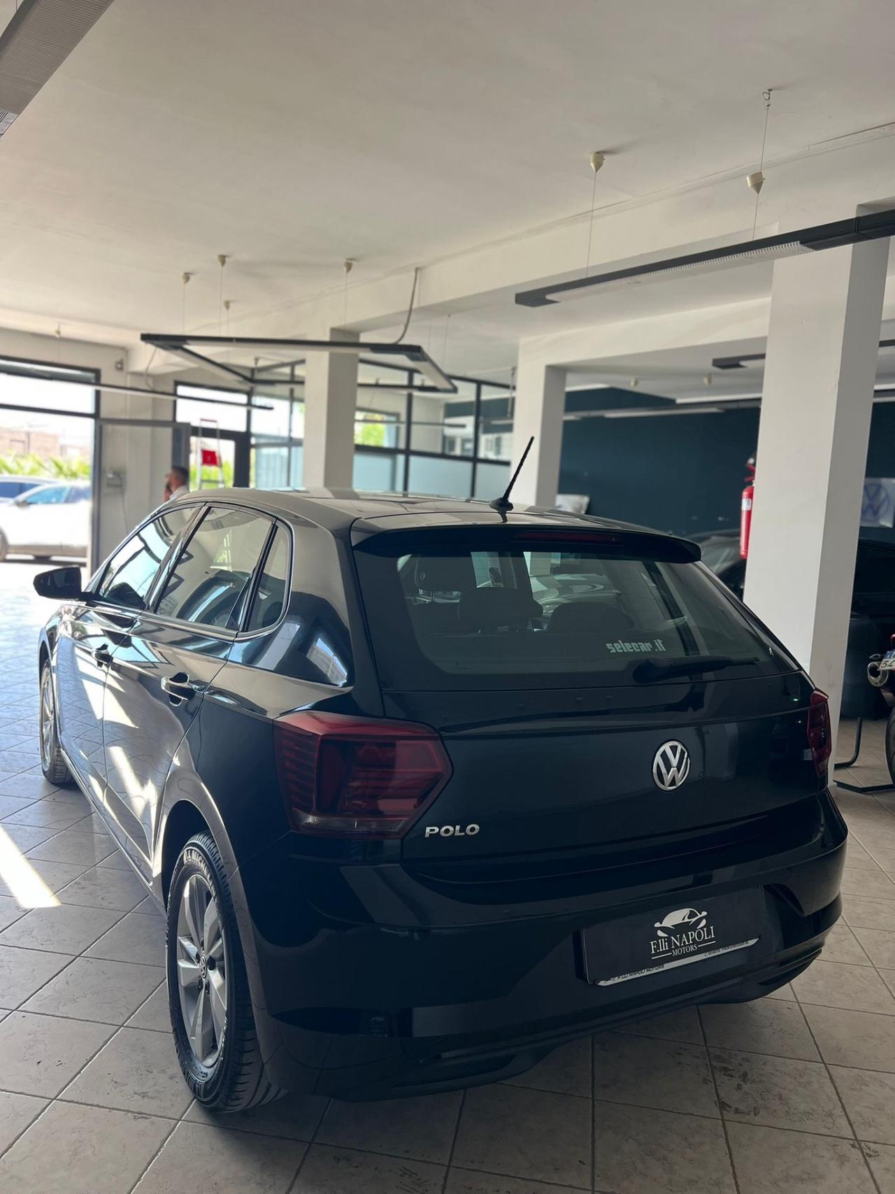 Volkswagen Polo Business 1.6 TDI 95 CV 5p. Highline BlueMotion Tech.