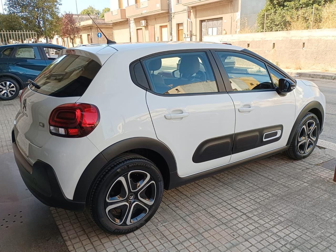 Citroen C3 1.5 BlueHDi 100 S&S Feel Navi