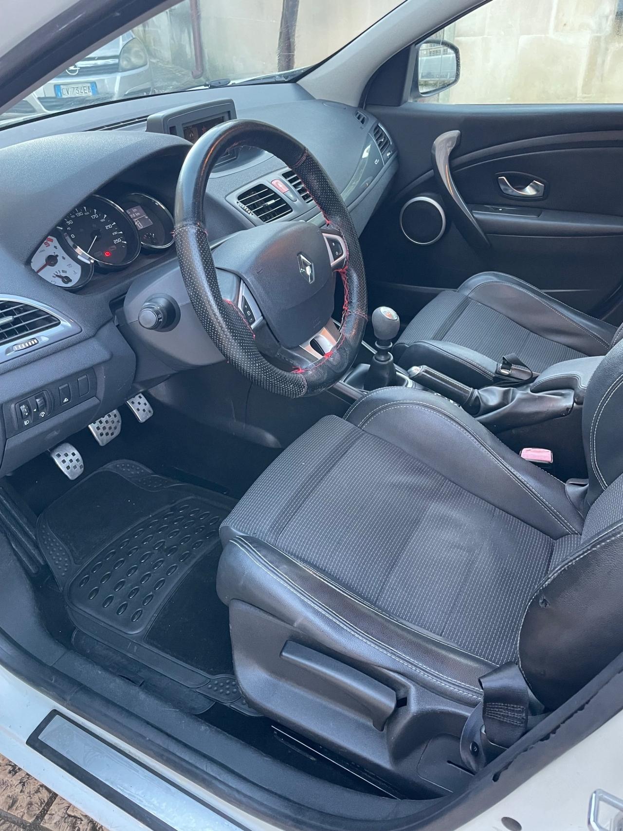 Renault Megane 1.5 dCi 110CV GT Line