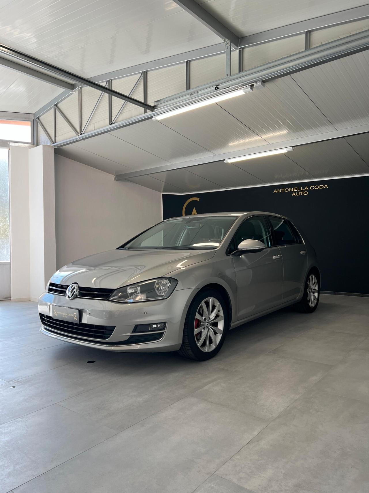 Volkswagen Golf 2.0 TDI 5p. Highline BlueMotion Technology