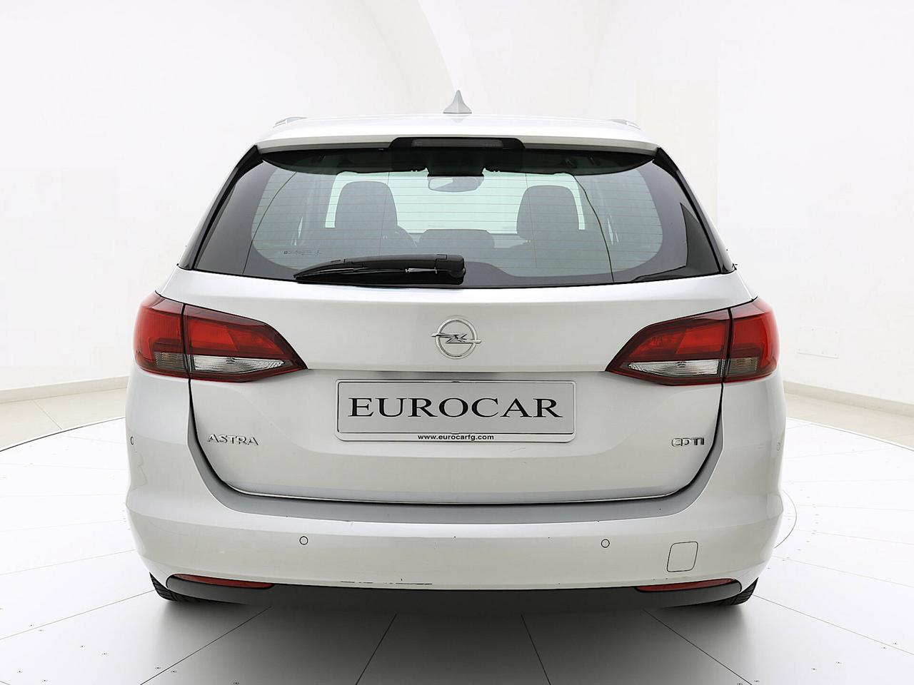 Opel Astra 1.6 CDTi 110CV Sports Tourer Innovation