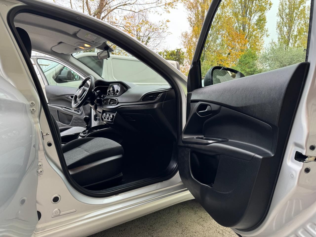 Fiat Tipo 1.4 Easy 95cv 5Porte GARANZIA 24 MESI