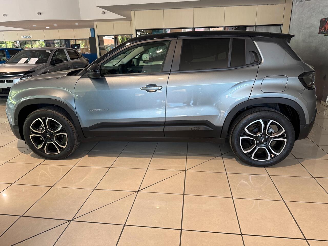 Jeep Avenger 1.2 turbo e-hybrid mhev Summit fwd 110cv edct6 Neopat