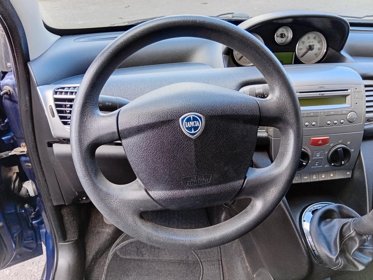 Lancia Ypsilon 1.3 Multijet ADATTA PER NEOPATENTATI