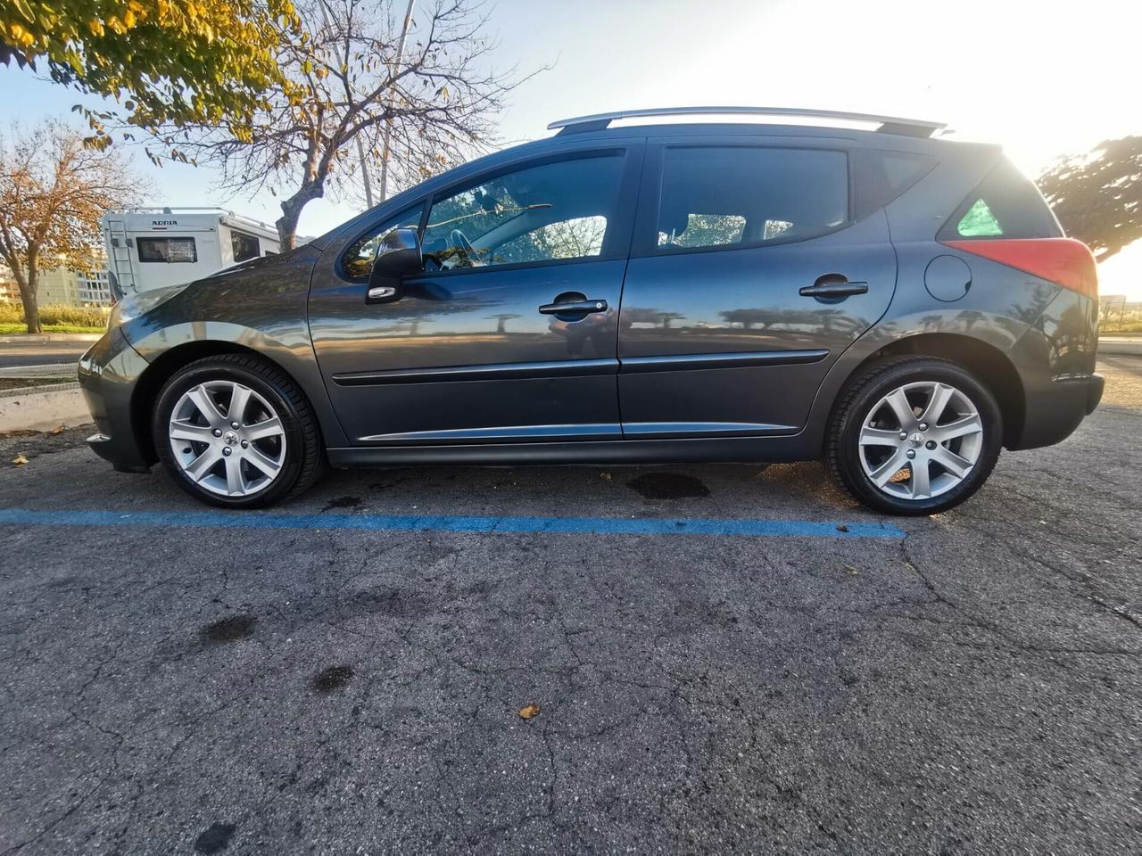 Peugeot 207 1.6 HDi 110CV SW XS Ciel 2008