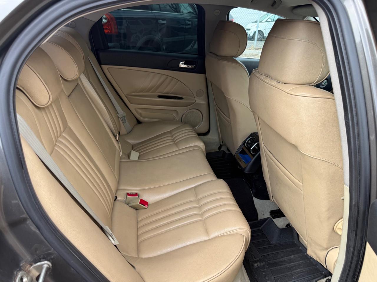 Alfa Romeo 159 1.9 JTS 16V Distinctive
