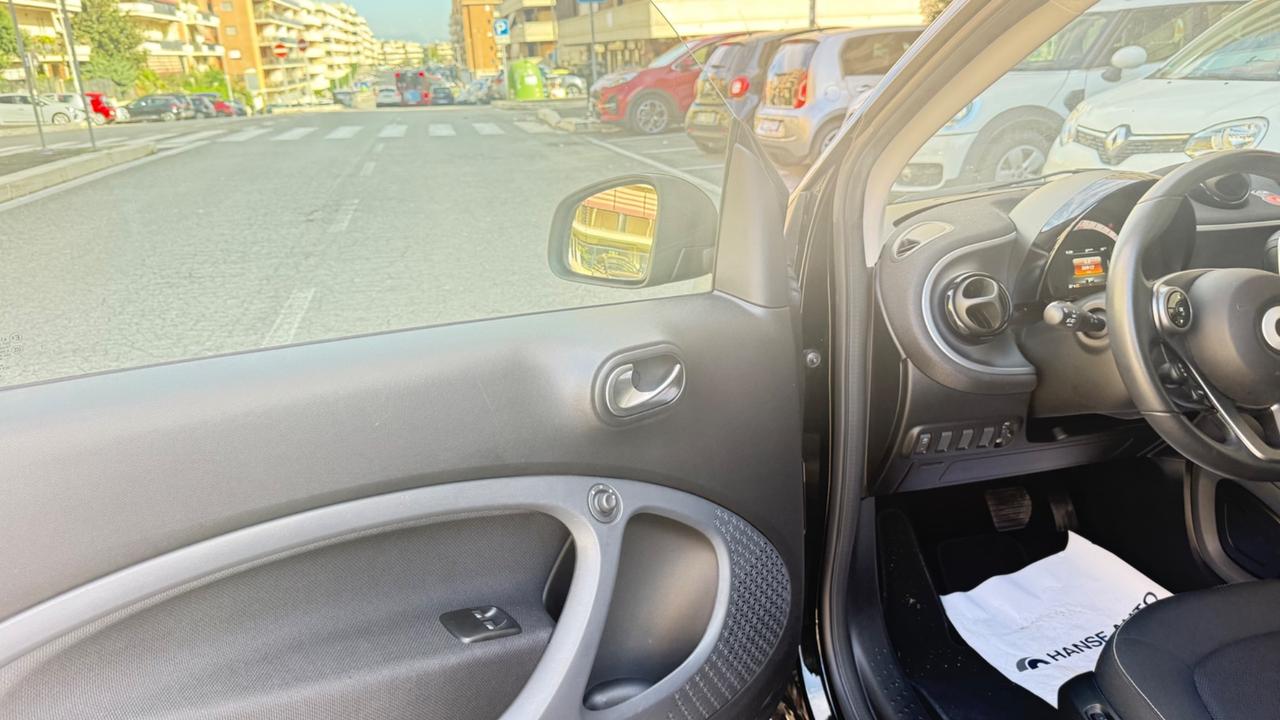 Smart ForTwo 90 0.9 Turbo Passion LED PDC BLUETOOTH NAVI PELLE SEDILI RISCALDATI