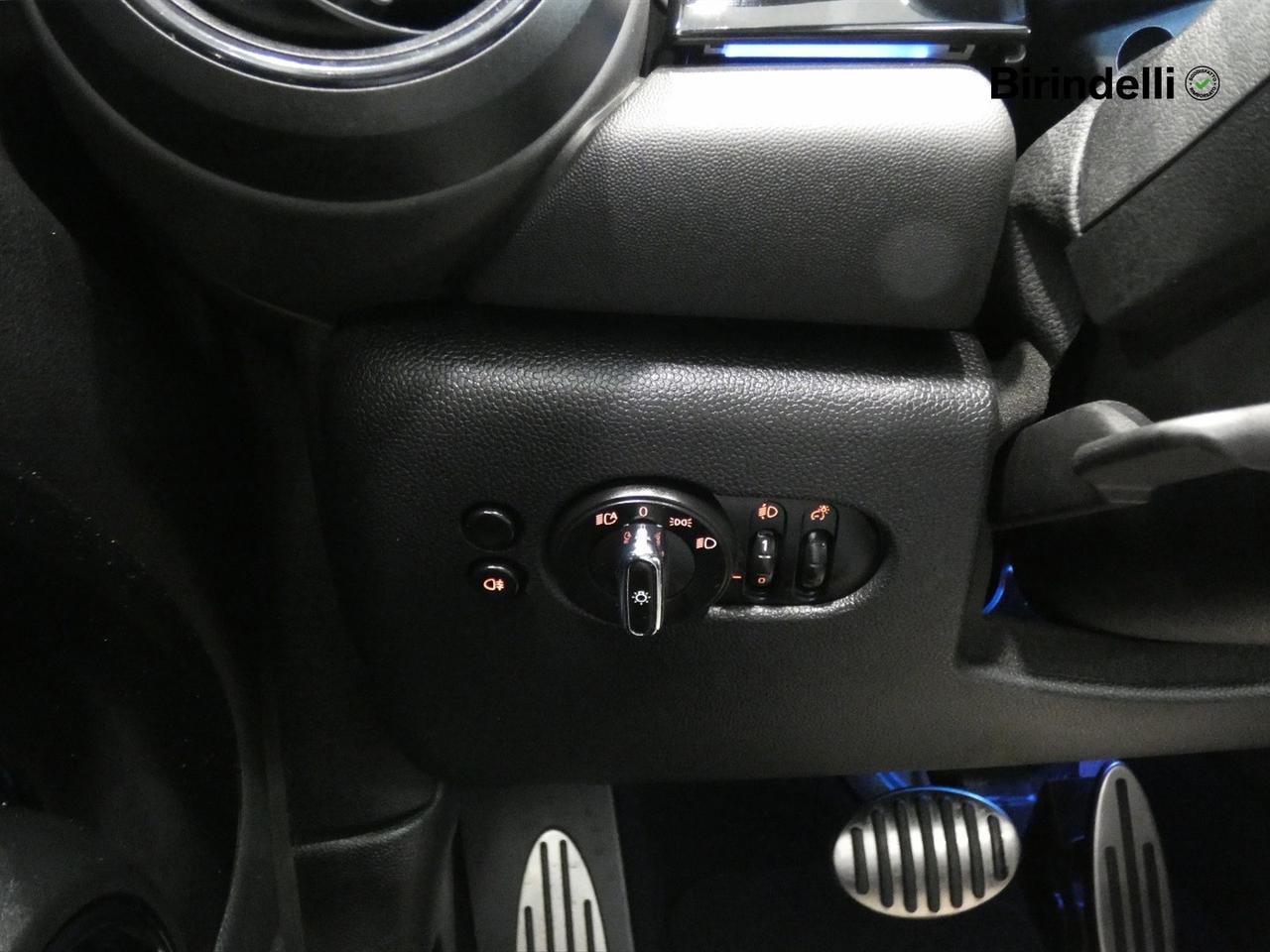 MINI Mini Cabrio (F57) - Mini 2.0 John Cooper Works JCW Cabrio