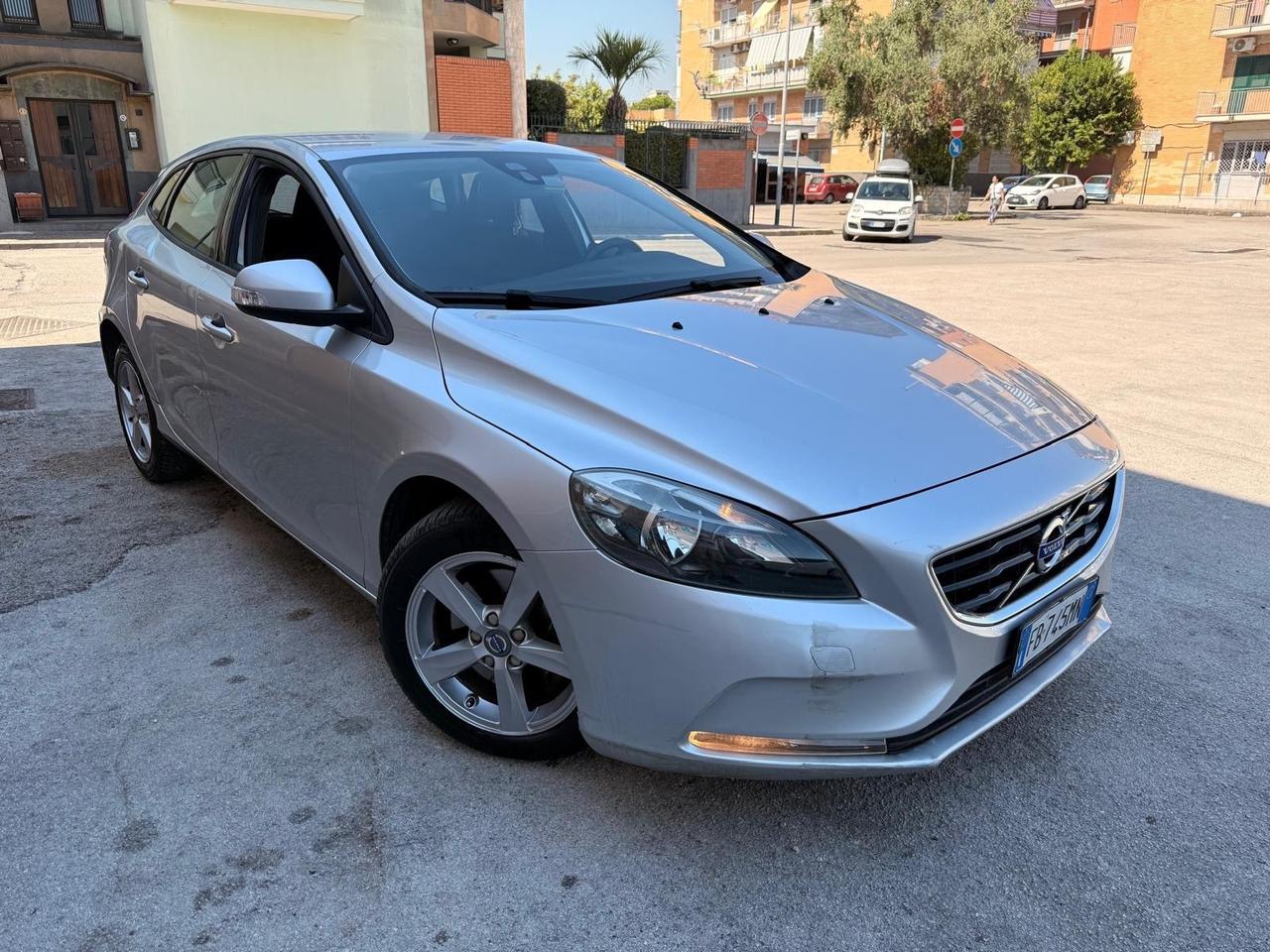 2017 Volvo V40 2.0d 120cv Super Full Perfetta