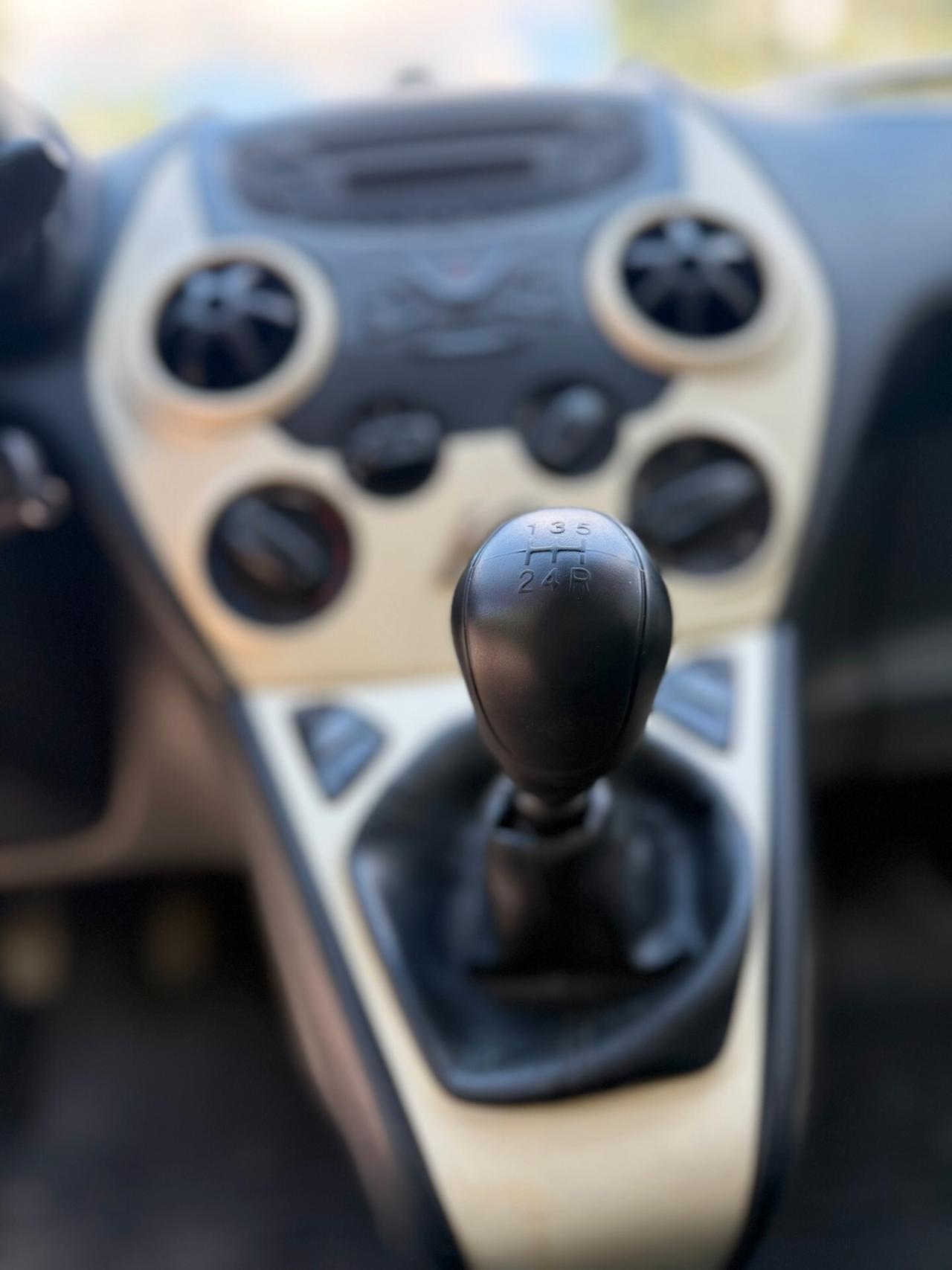 ford ka 1.3 75cv diesel 2011