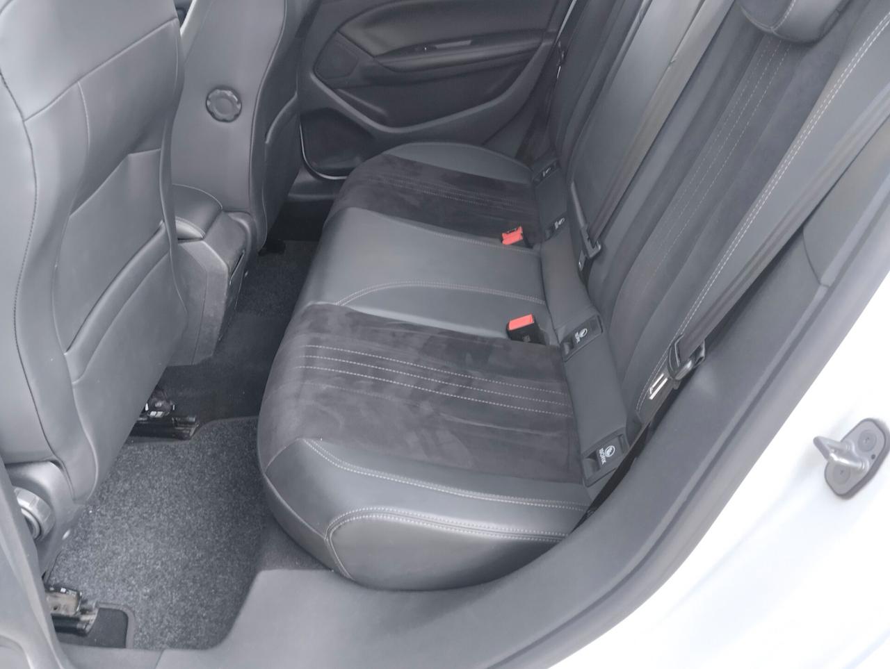 Peugeot 308 BlueHDi 120 S&S Allure