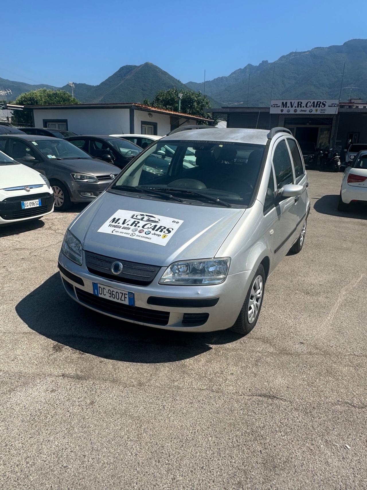 Fiat Idea 1.2 16V BlackLabel