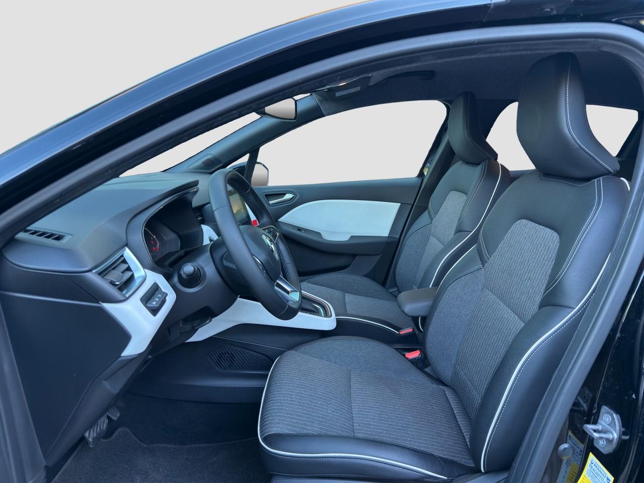 Renault Clio Full Hybrid E-Tech 145 CV 5 porte Techno
