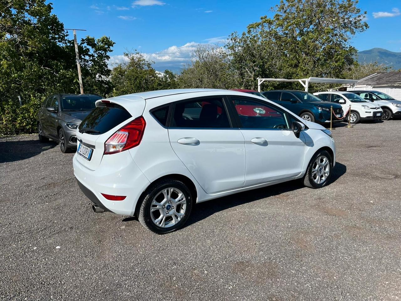 Ford Fiesta 1.2 60CV 5 porte Titanium 2016