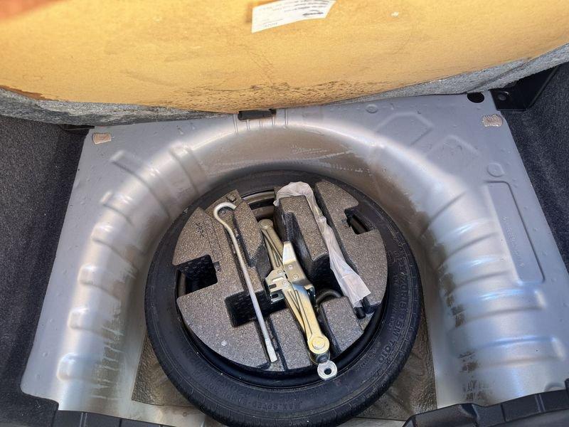 Nissan Micra Micra IG-T 100 5 porte Visia+