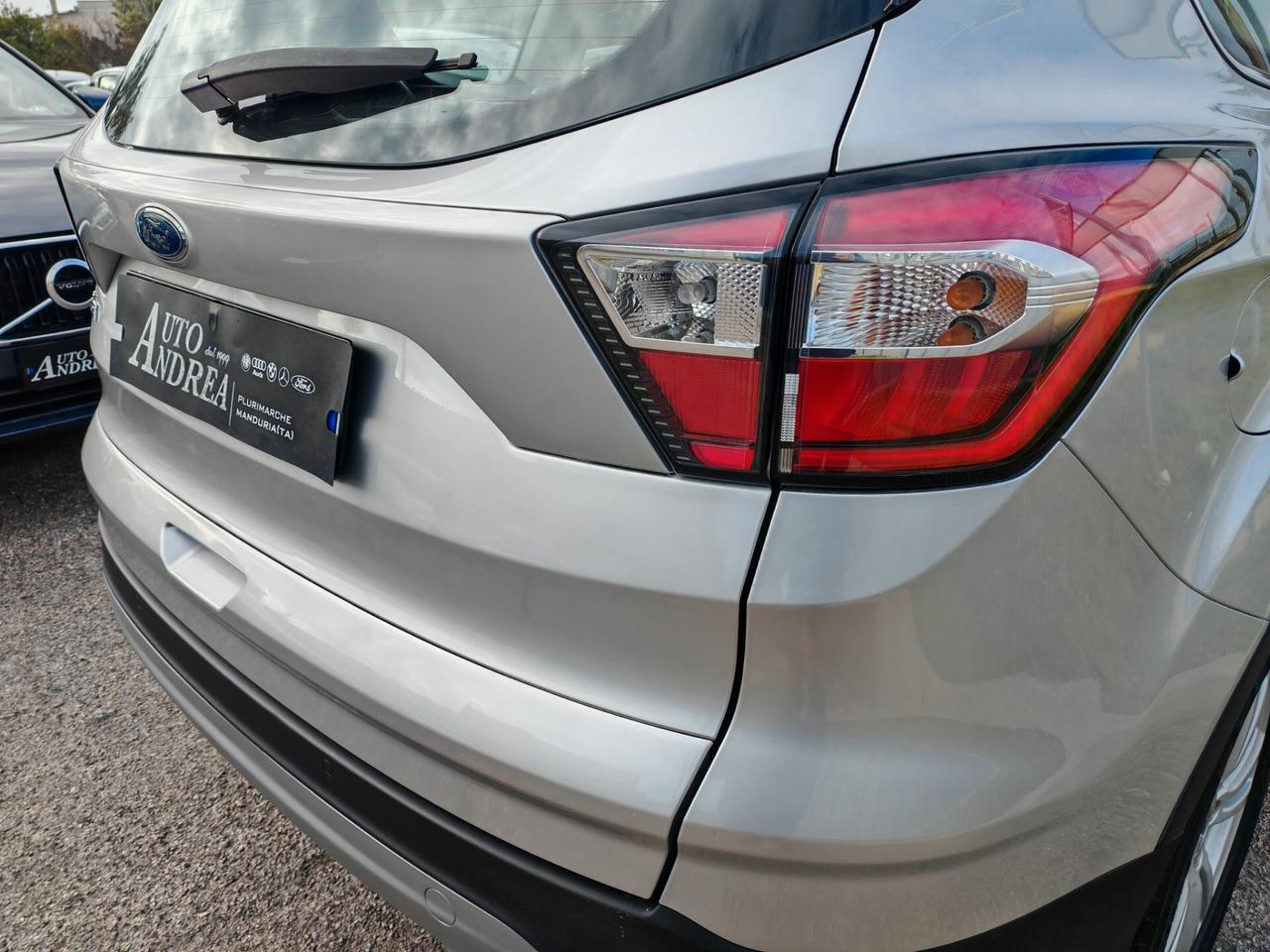 Ford Kuga 1.5 TDCI 120 CV 2WD Titanium 2018