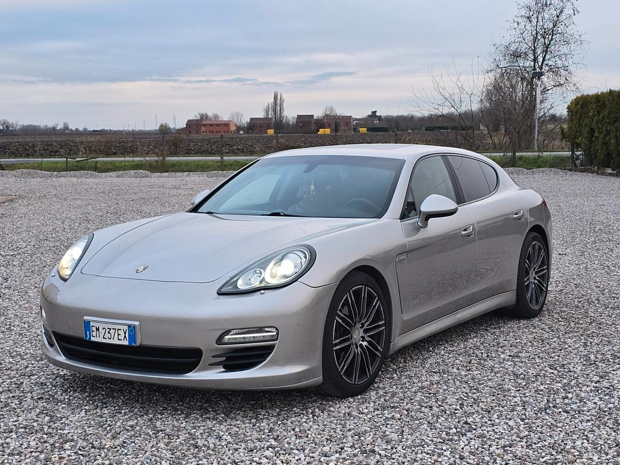 Porsche Panamera 3.0 Diesel Platinum Edition