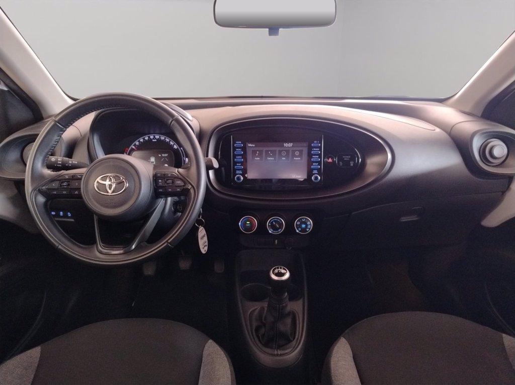 TOYOTA Aygo x 1.0 active 72cv del 2022