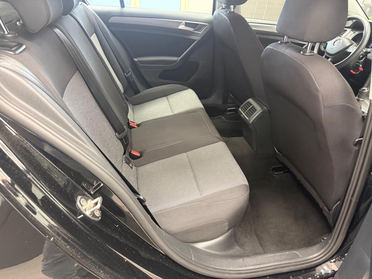 Volkswagen Golf Business 1.6 TDI 5p. Comfortline BlueMotion Technology