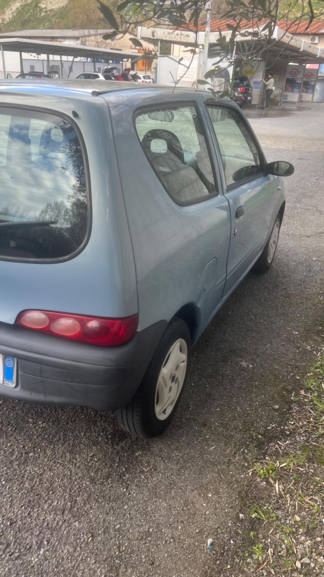 Fiat 600 1.1 Active