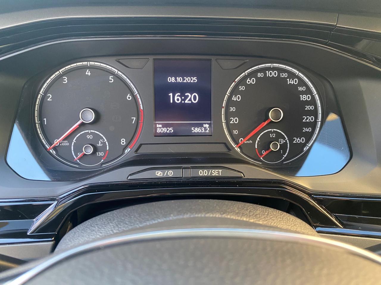 VOLKSWAGEN POLO 1.0 TSI HIGHLINE R line 2021