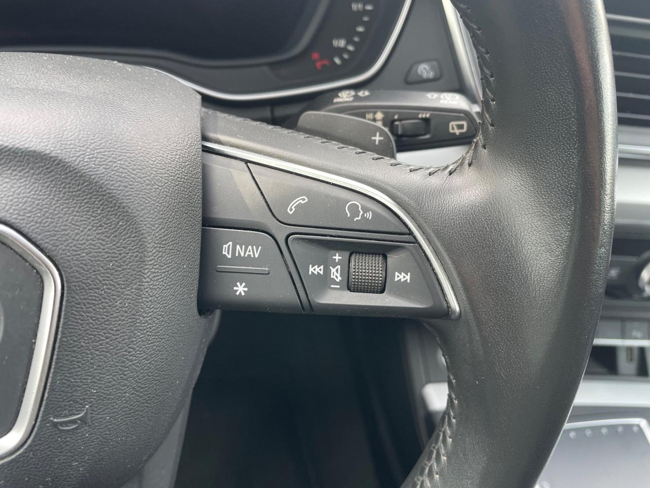 Audi Q5 40 TDI quattro S tronic Design/GARANZIA