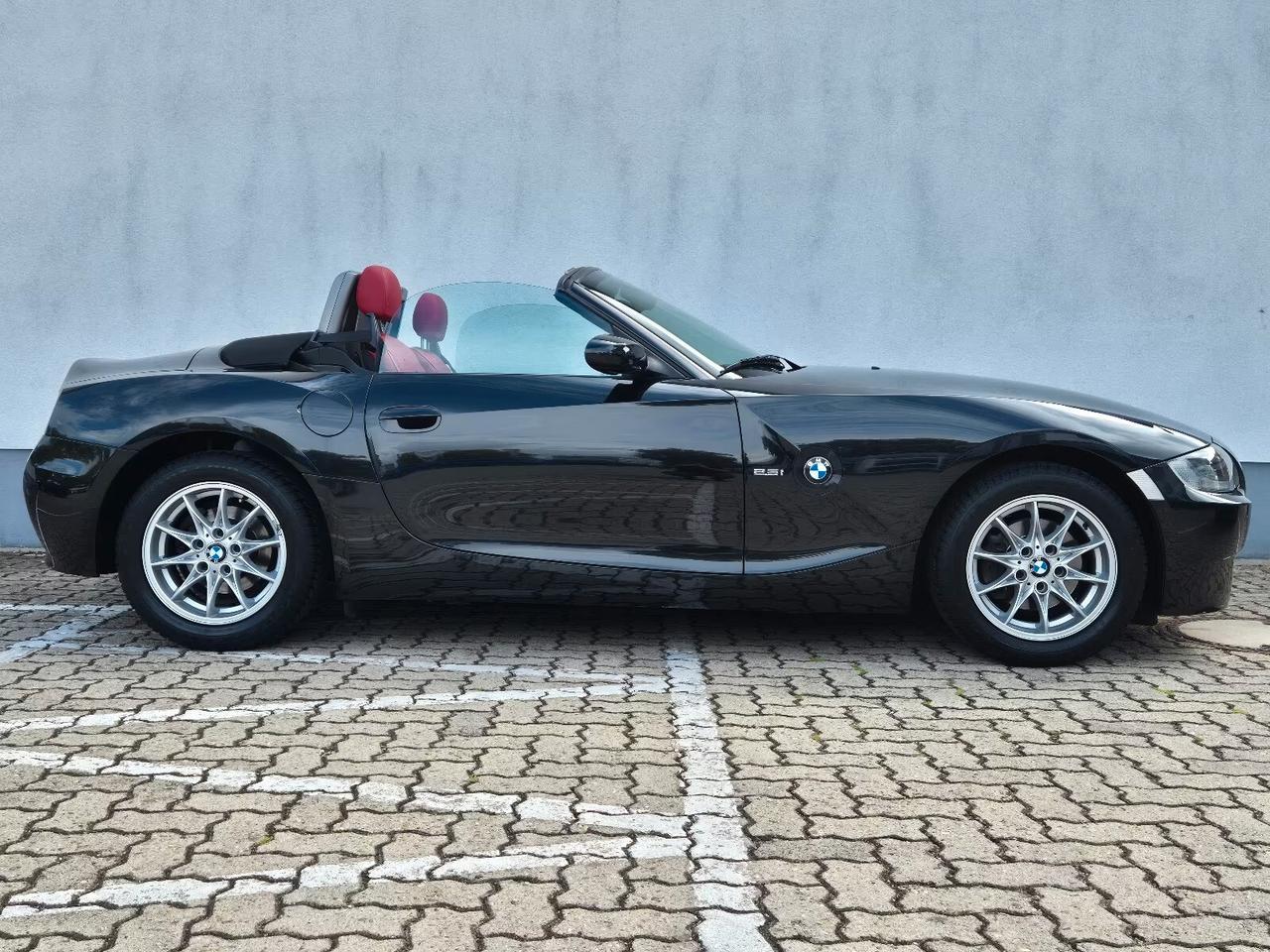 Bmw Z4 2.5i cat Roadster-Pelle