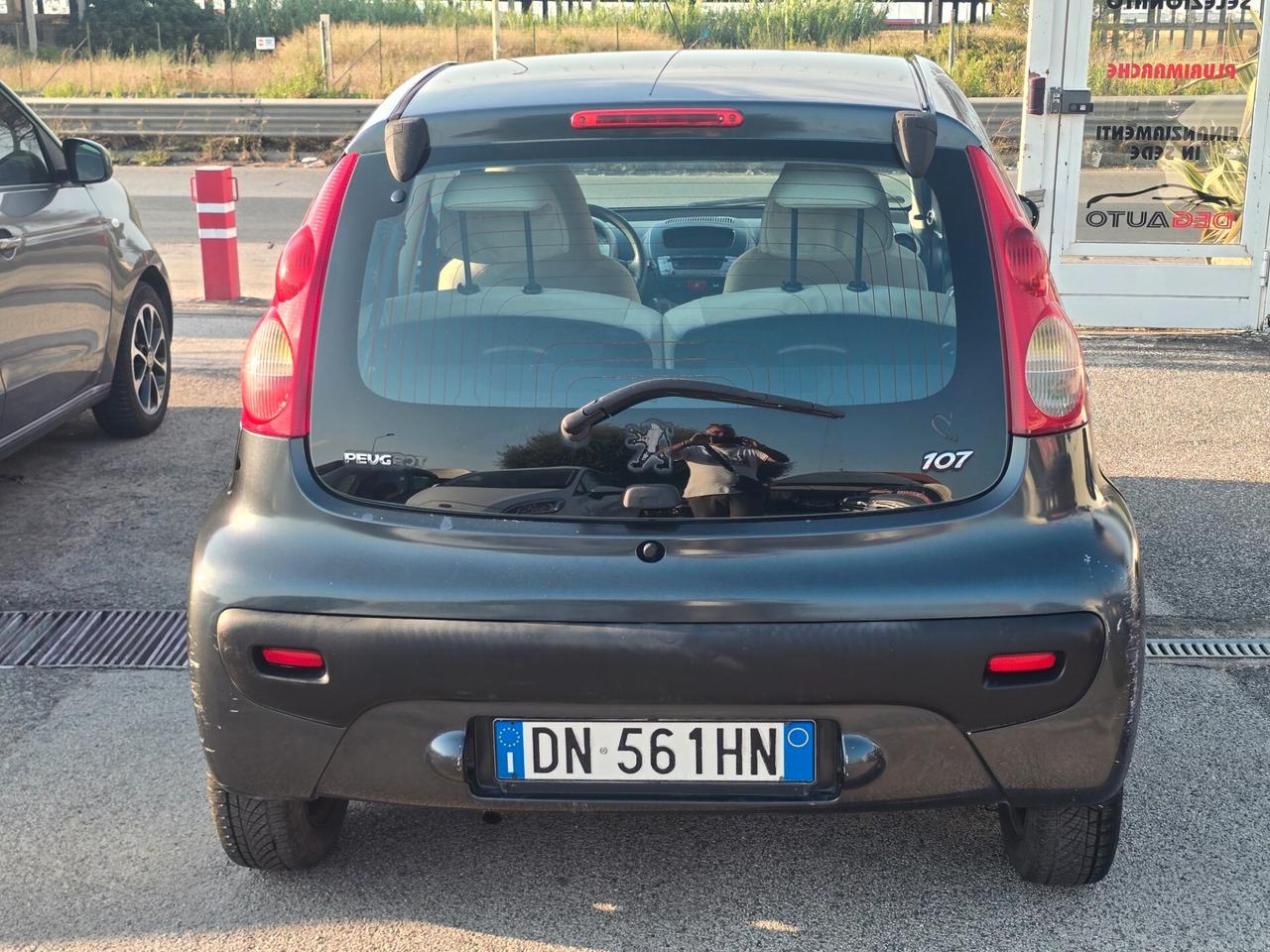 Peugeot 107 1.0 68CV 5p. Sweet Years