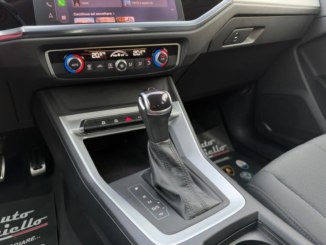 Audi Q3 35 TDI 150 CV S tronic IDENTITY BLACK - S-LINE FULL- MATRIX - MY 22