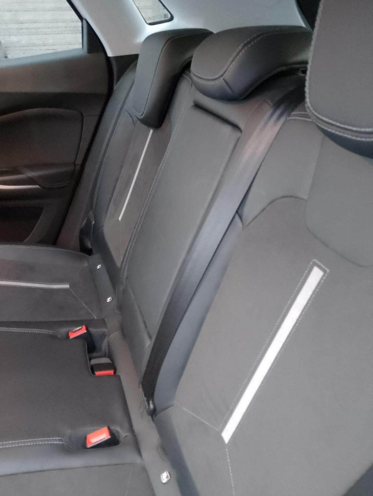 Opel Grandland 1.6 PHEV aut. FWD Business Elegance