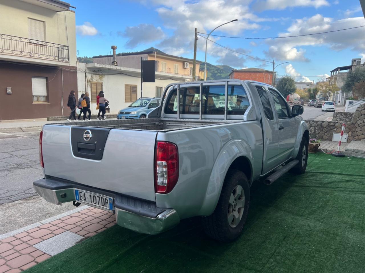Nissan Navara 2.5 dCi 2 porte King Cab Sport