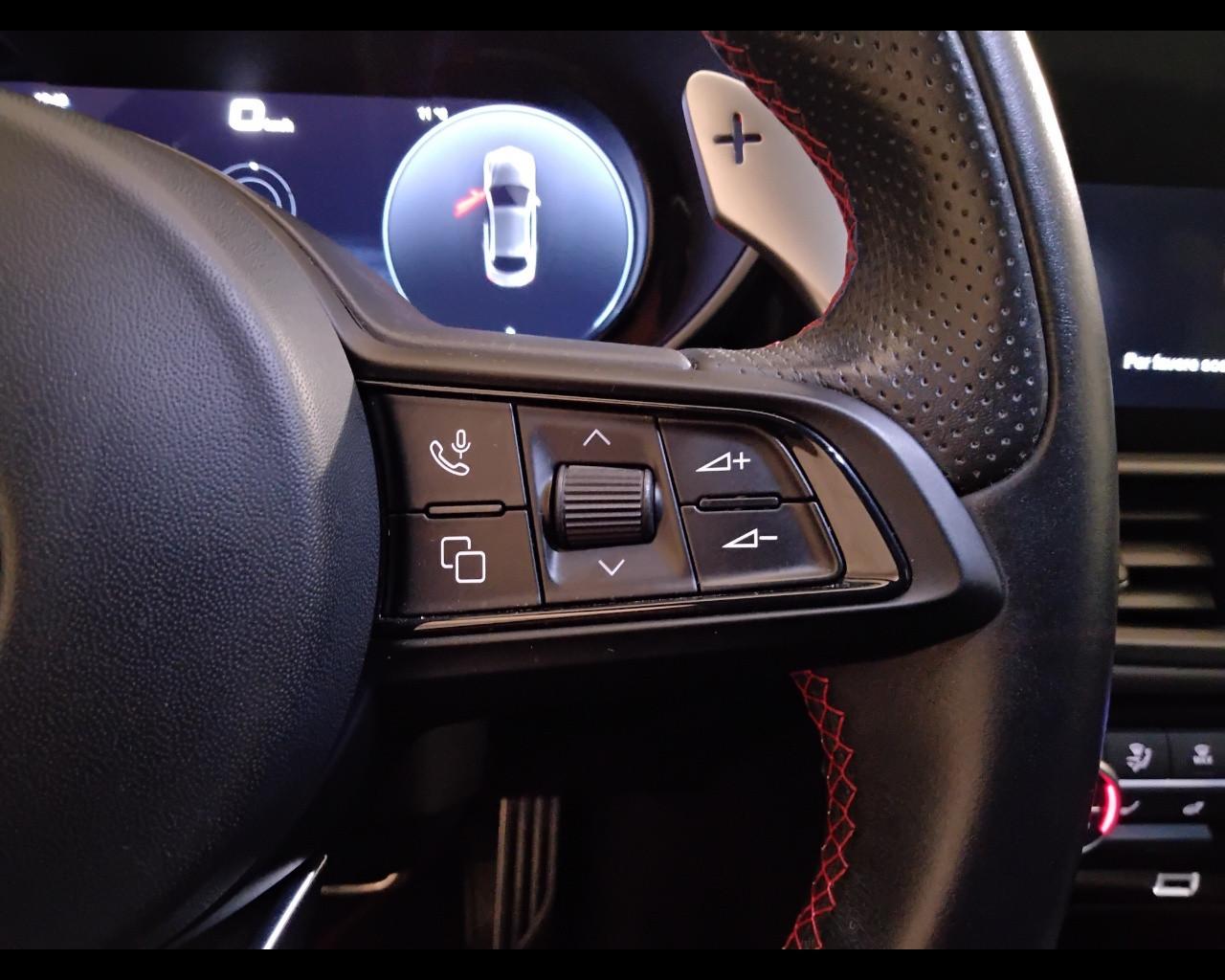 ALFA ROMEO Giulia 2023 - Giulia 2.2 t Competizione 160cv auto