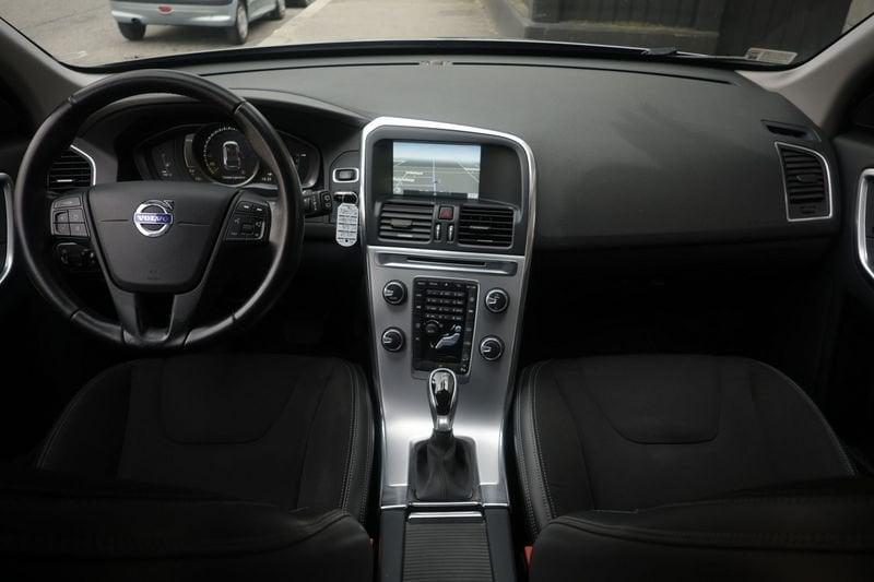 Volvo XC60 Volvo XC60 D4 AWD Geartronic Momentum 190CV Unicoproprietario