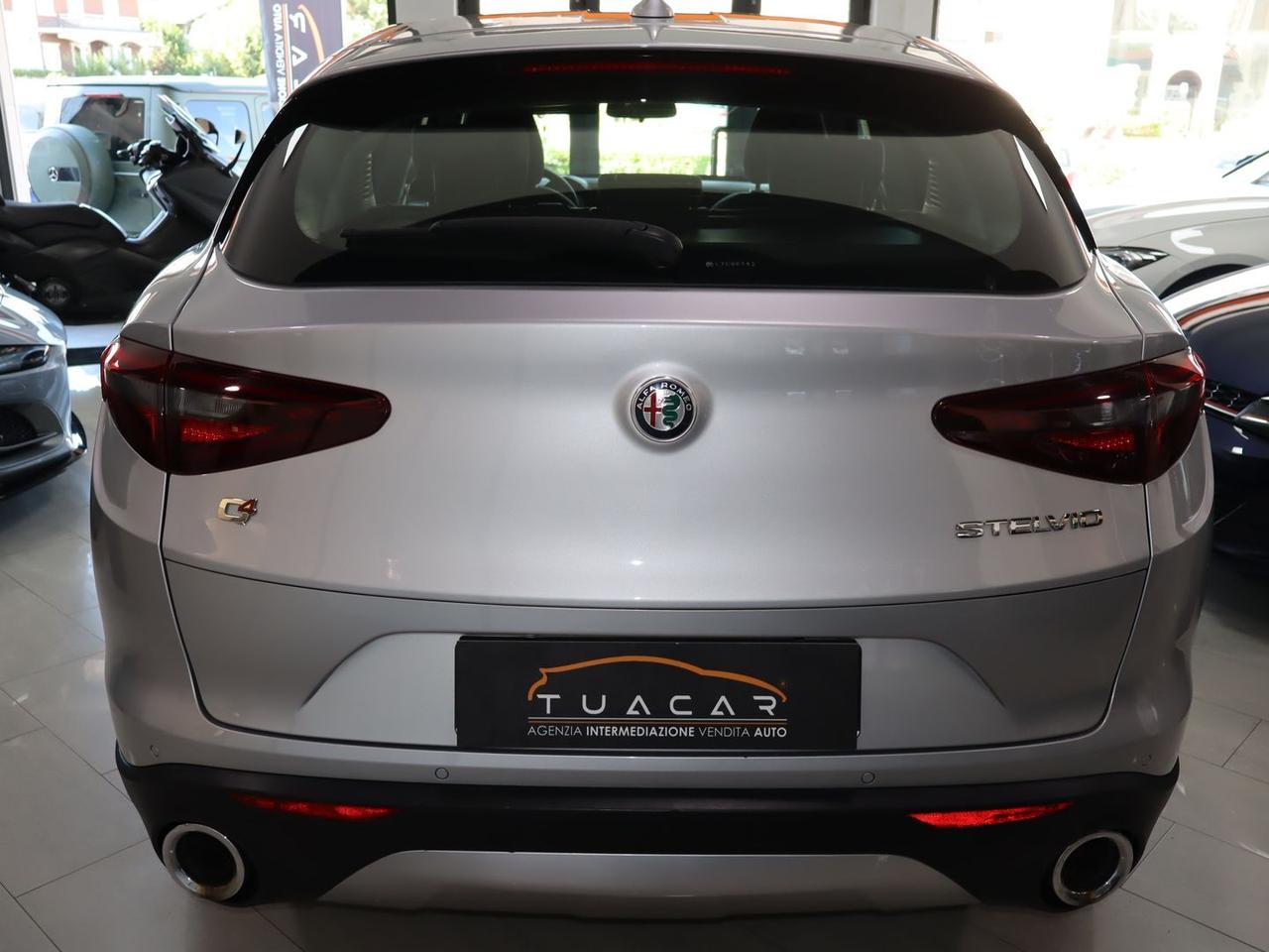 Alfa Romeo Stelvio Q4 Business 2.2 #11189