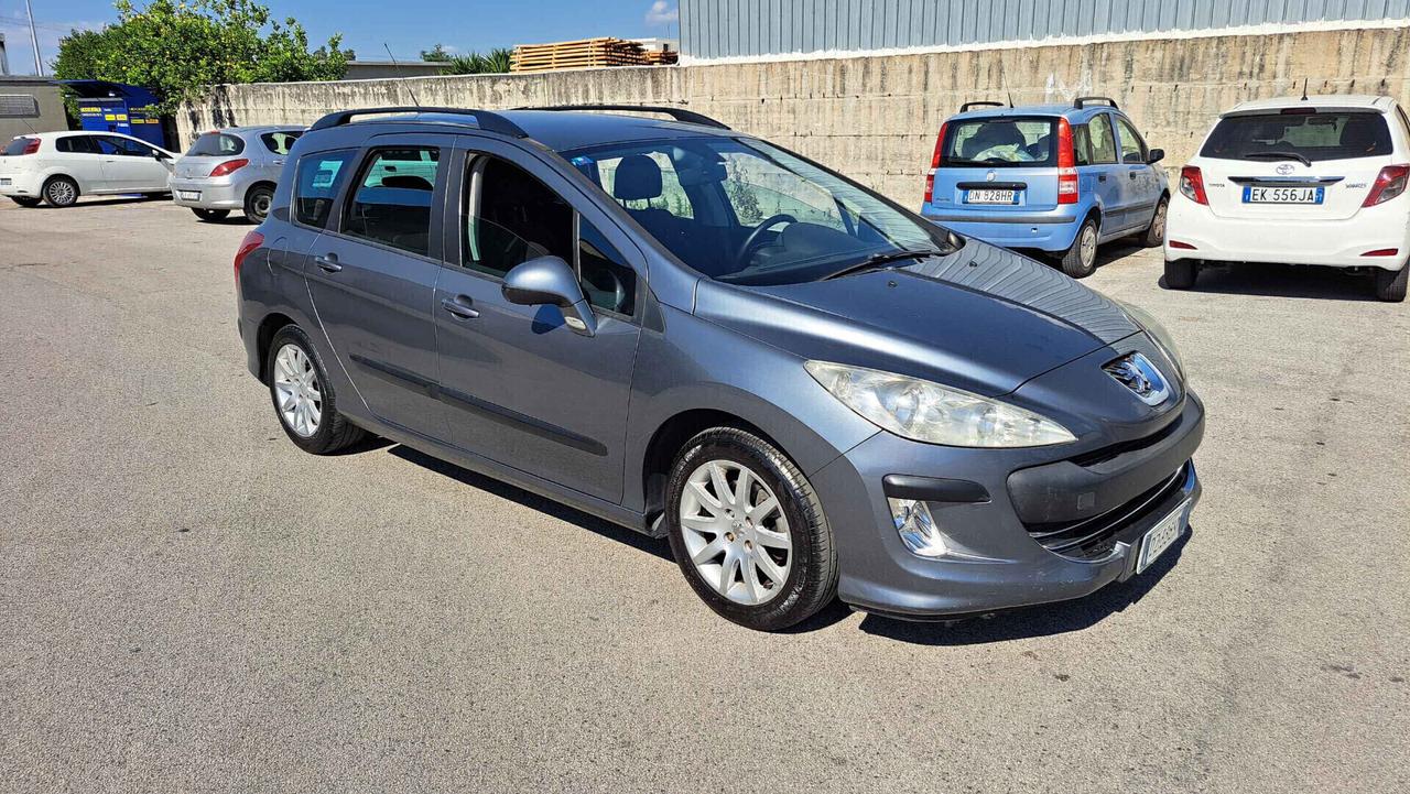 Peugeot 308 1.6 HDi 110CV Fèline Station Wagon