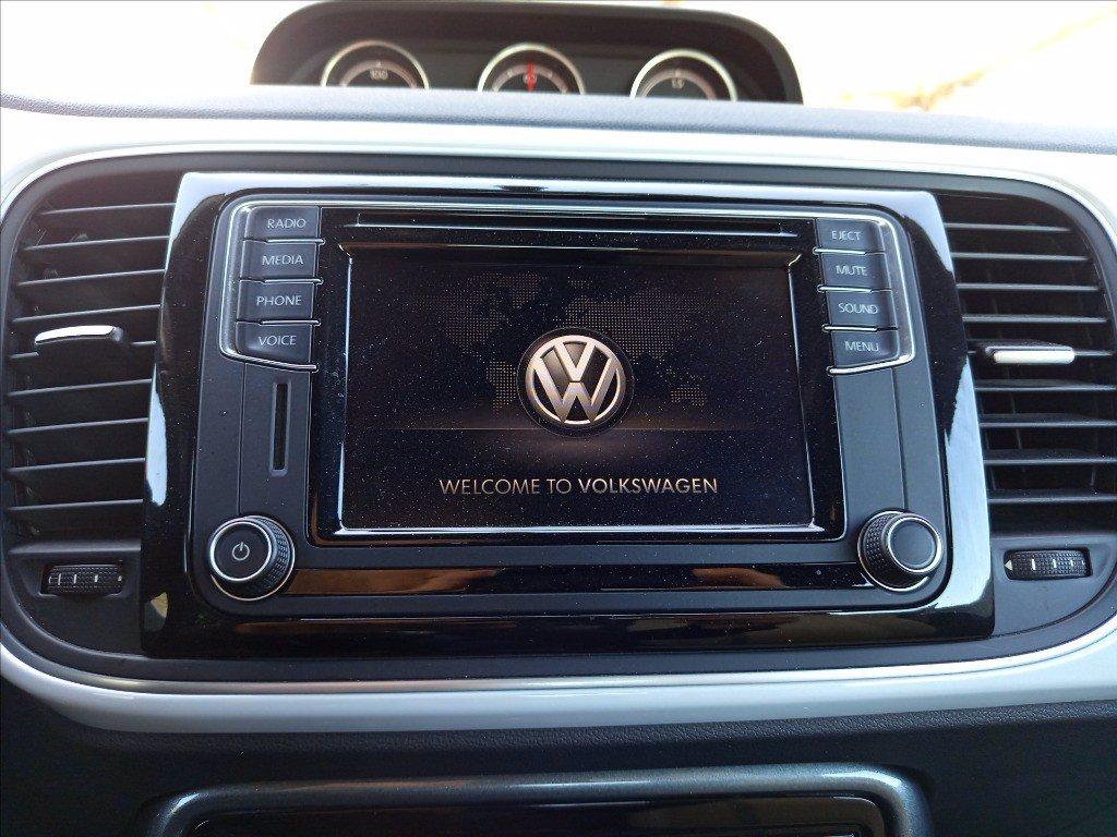 VOLKSWAGEN Maggiolino Cabrio 2.0 tdi Design 110cv del 2017