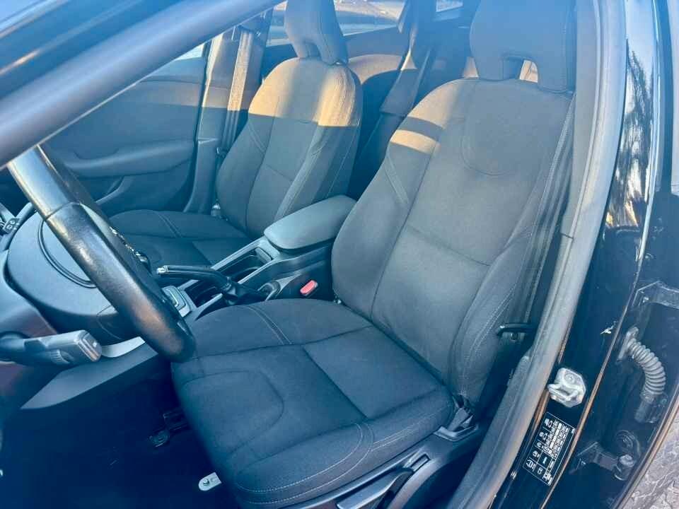 Volvo V40 2.0 D2 Inscription 120 CV