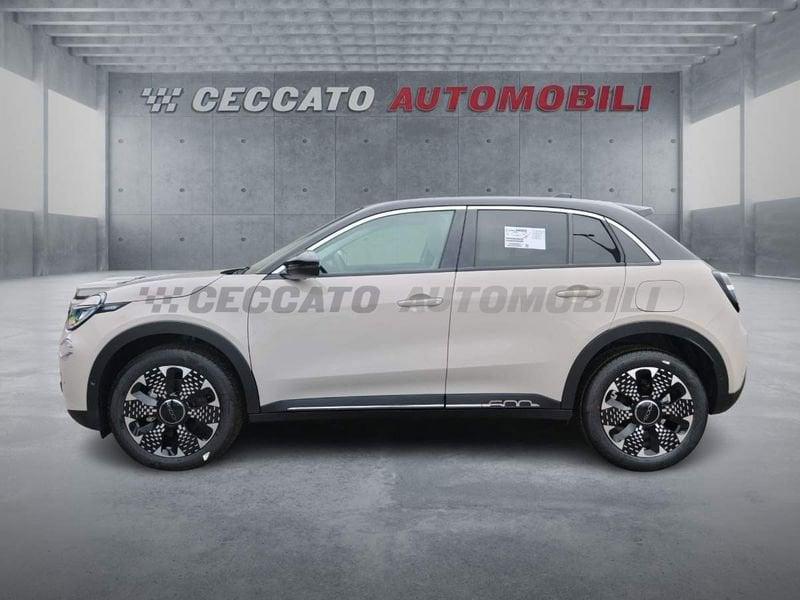 FIAT 600 600 1.2 hybrid La Prima II 110cv auto