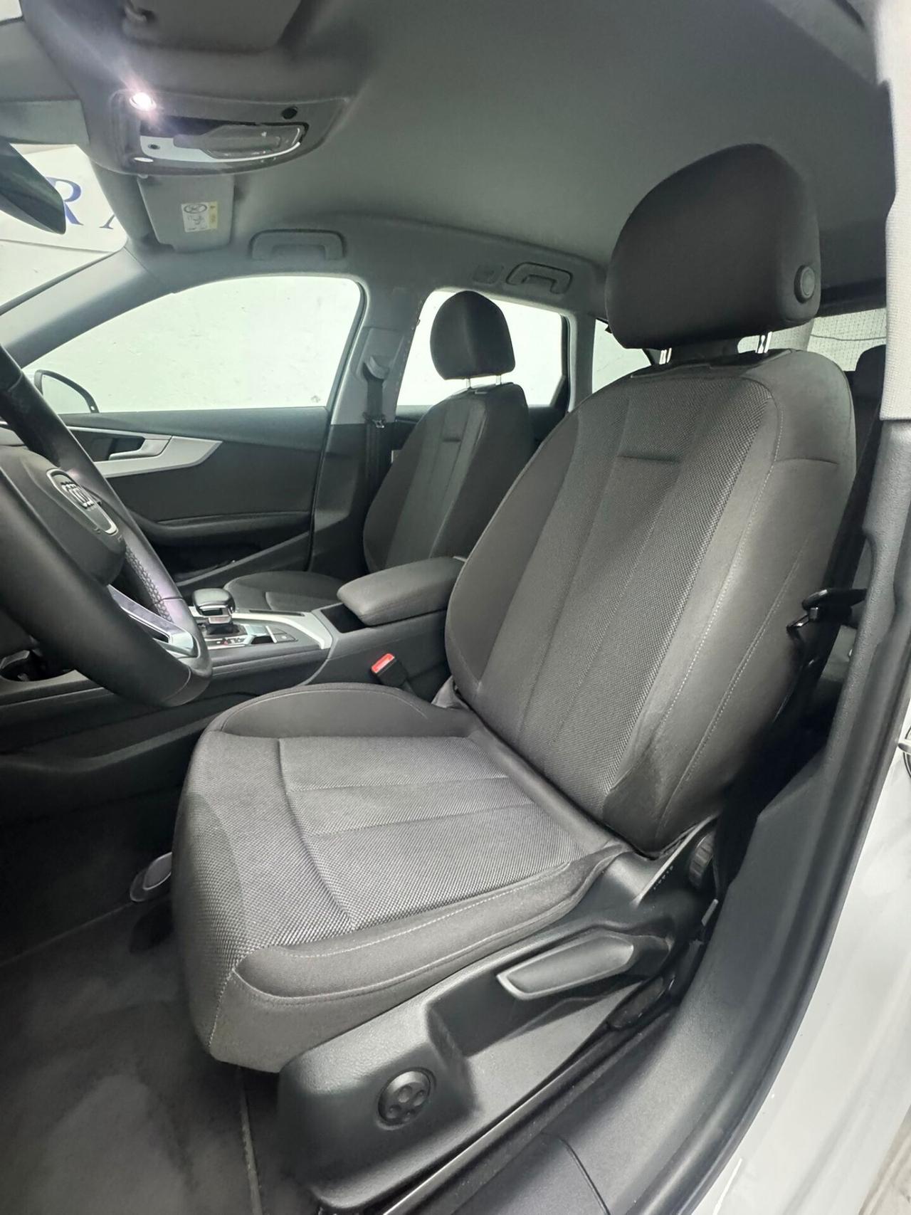 Audi A4 Avant 40 TDI S tronic line edition