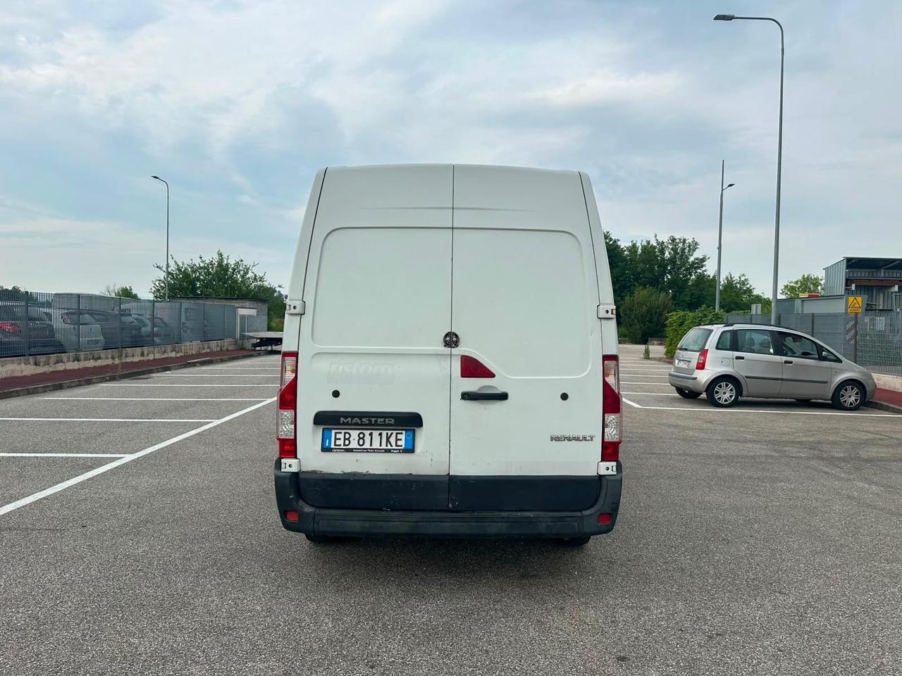 Renault master