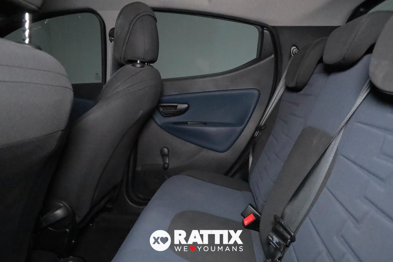 Lancia Ypsilon 1.0 Firefly Hybrid 70CV Platino