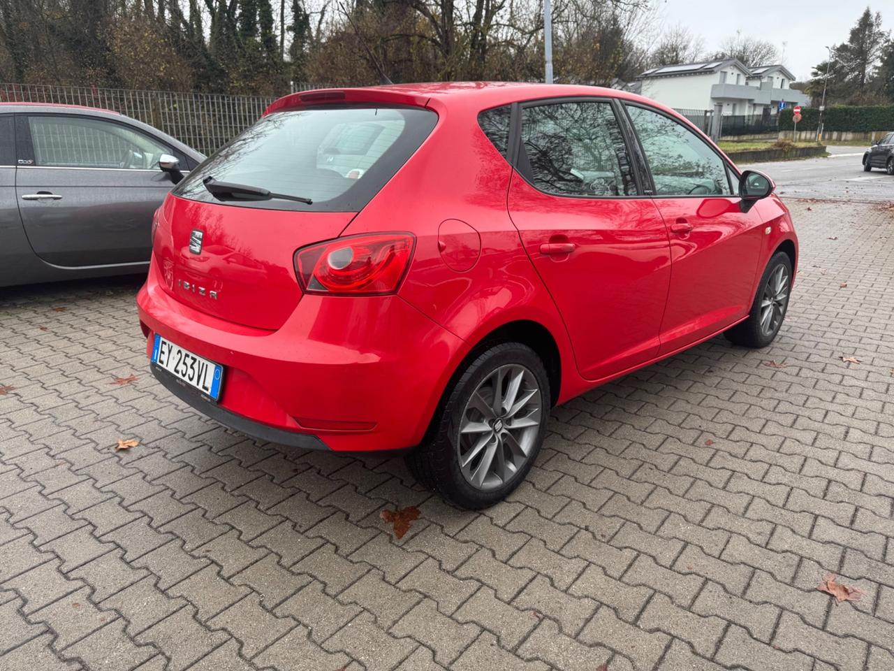 Seat Ibiza 1.2 70 CV 5 porte Business High