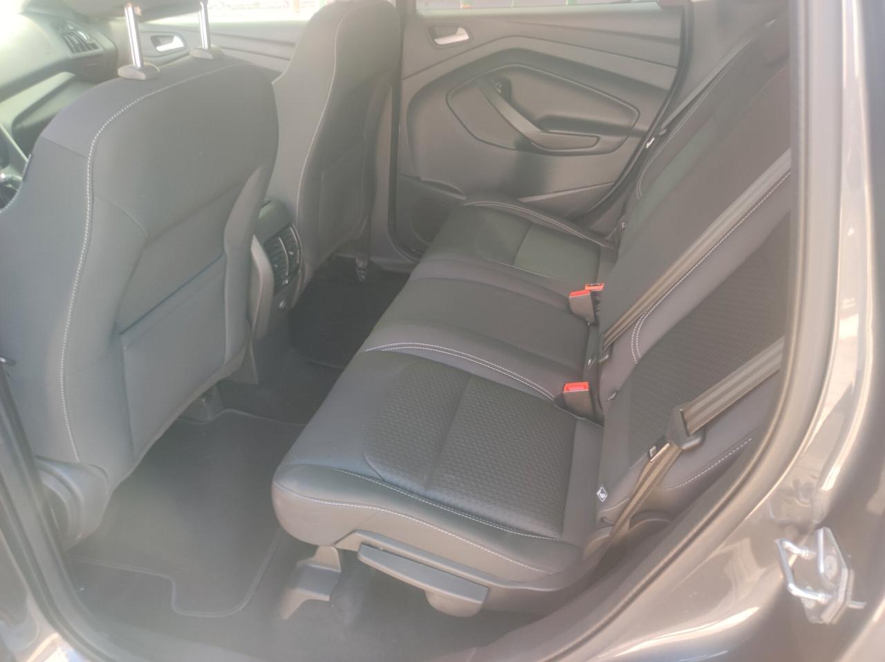 Ford Kuga 1.5 TDCI 120 CV S&S 2WD Titanium