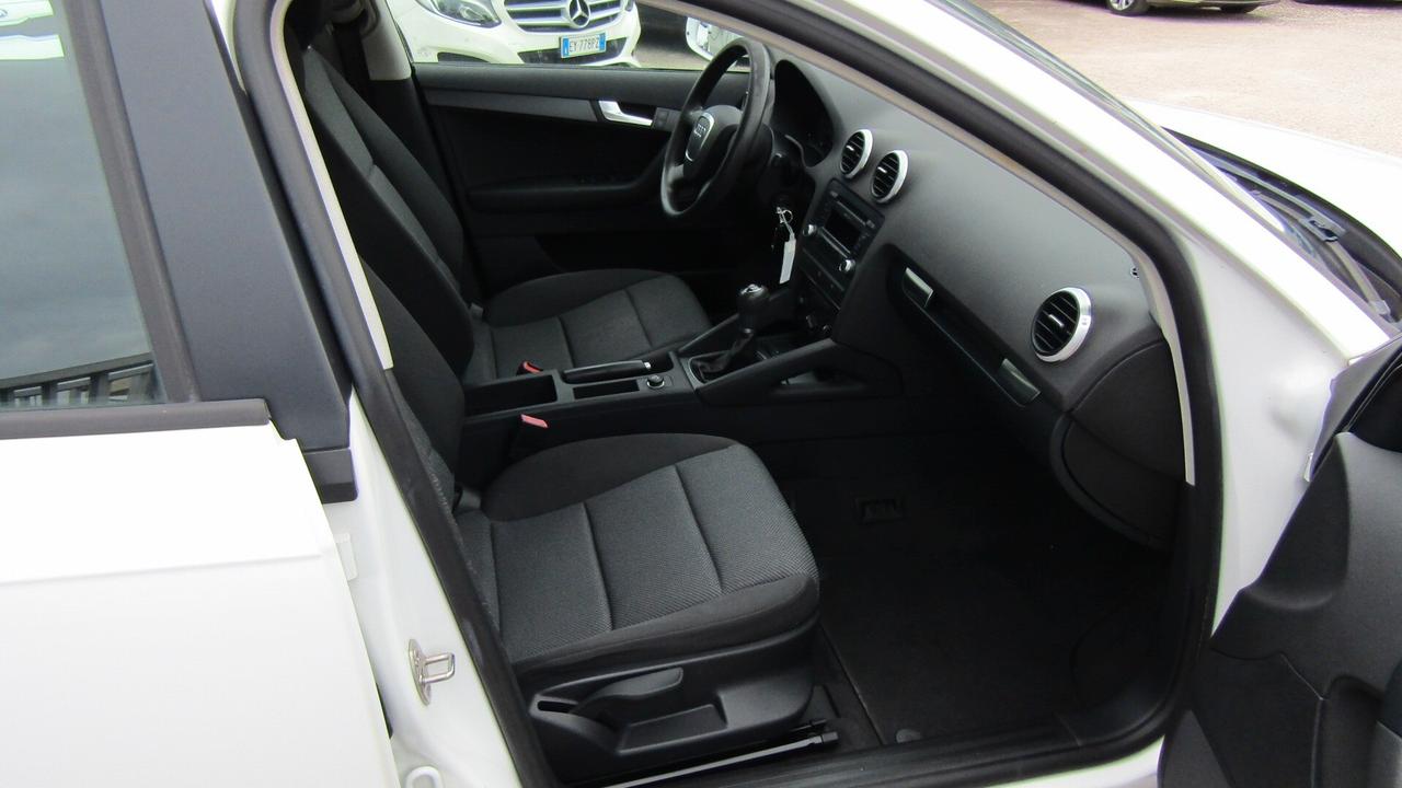 Audi A3 1.6 Attraction