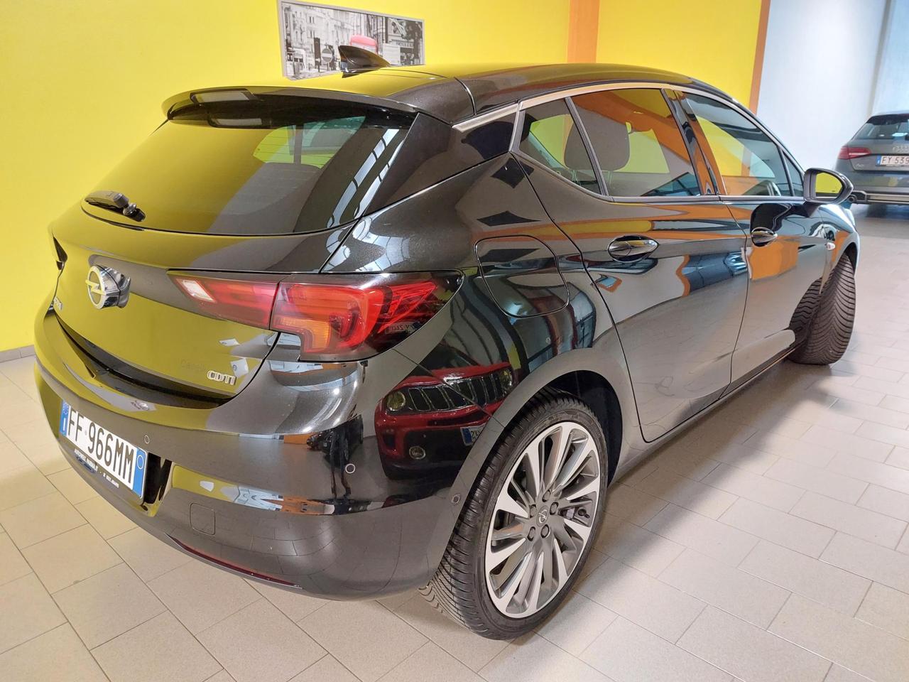 Opel Astra 5 Porte ASTRA 5P 1.6 CDTI INNOVATION 136CV