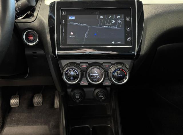 SUZUKI Swift 1.2 Hybrid 4WD AllGrip Top