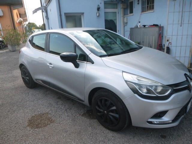 Renault Clio 1.2 75CV 5 porte Life NEOPATENTATI