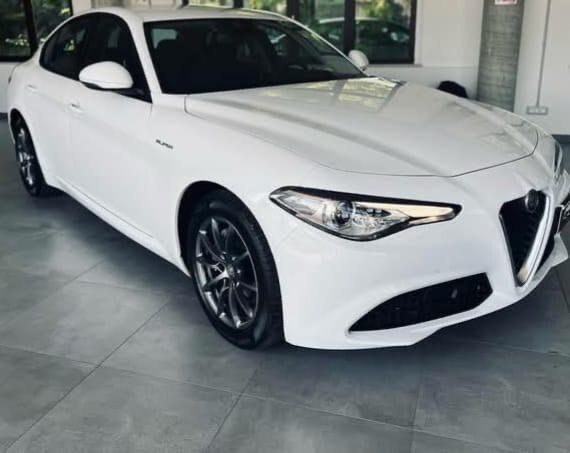 Alfa Romeo Giulia 2.2 Turbodiesel 136 CV AT8 Super