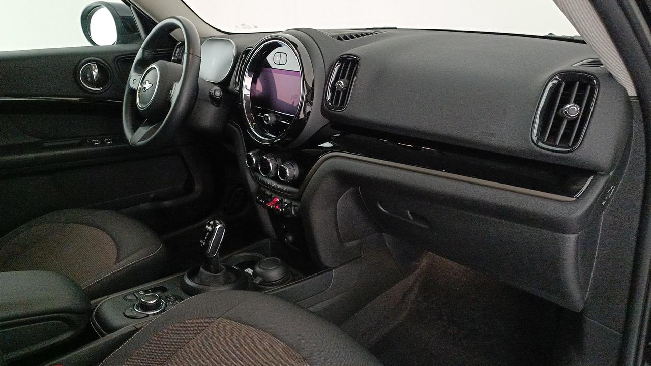 MINI Mini Countryman 1.5 Cooper Essential auto